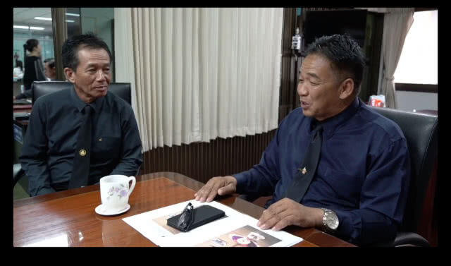 ผอ.แจงปม "พานไหว้ครูการเมือง" ยันไม่มีตำรวจ-ทหารสั่งลบภาพ เผย "มีสื่อใหญ่โทรหา" ก่อนเป็นข่าวดัง