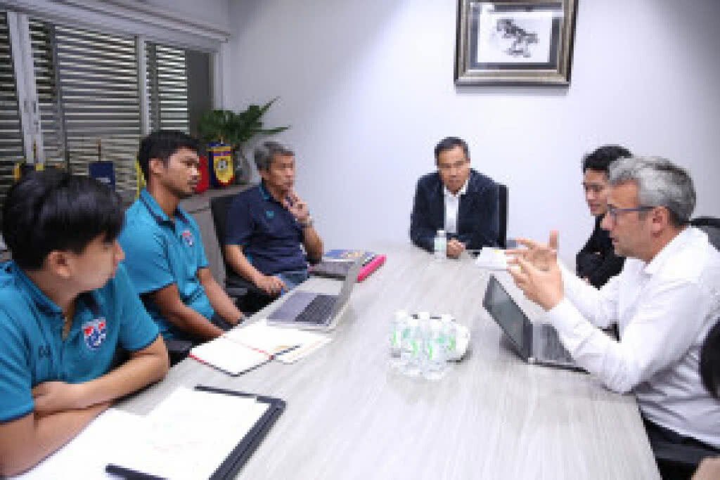 "โค้ชหระ" ขอมุ่งสมาธิพาทีม "ช้างศึกU19″ ลุยศึกชิงแชมป์อาเซียน