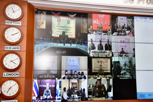 กำลังตำรวจ 1 หมื่นนายดูแลประชุมสุดยอดอาเซียน