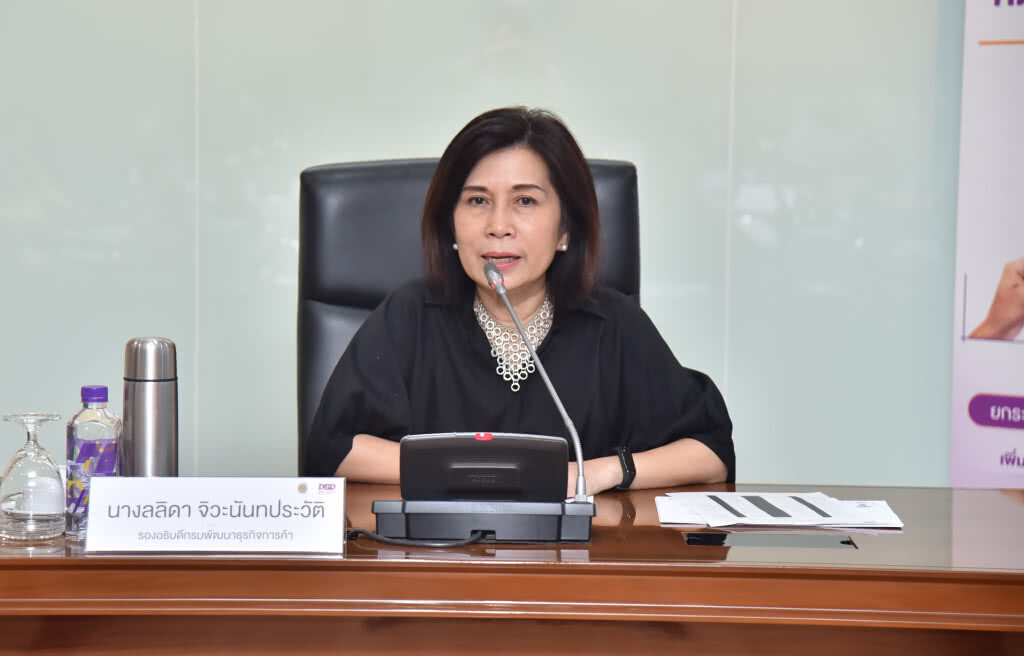 ‘พาณิชย์’ ล่องใต้...กระตุ้นตลาดผ้าไหมท้องถิ่นให้คึกคัก"