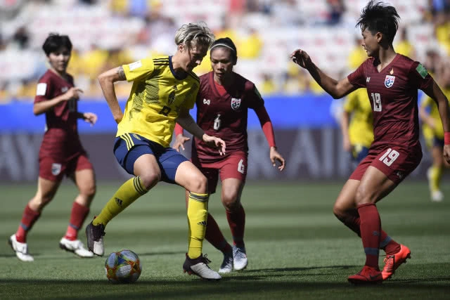 "ชบาแก้ว" สู้เต็มที่ พ่ายสวีเดน 1-5 ฟุตบอลโลกหญิง 2019