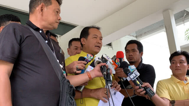 "ศรีสุวรรณ" หอบหลักฐานส่งนายกฯ งดส่ง "นิพนธ์" เป็น รมช.มหาดไทย