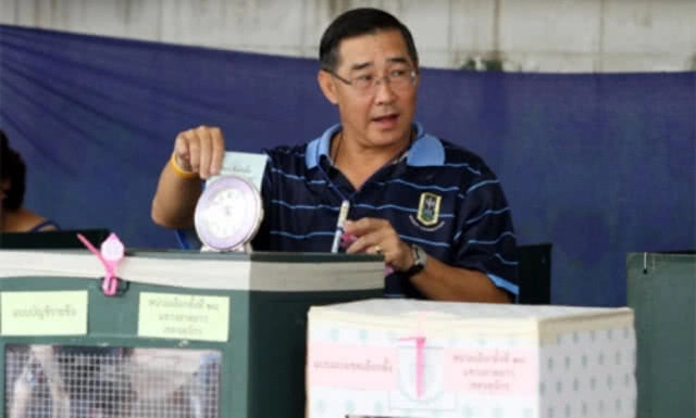 "ธราวุธ นพจินดา"  สิ้นใจกะทันหัน อาการเดียวกับพี่ชาย