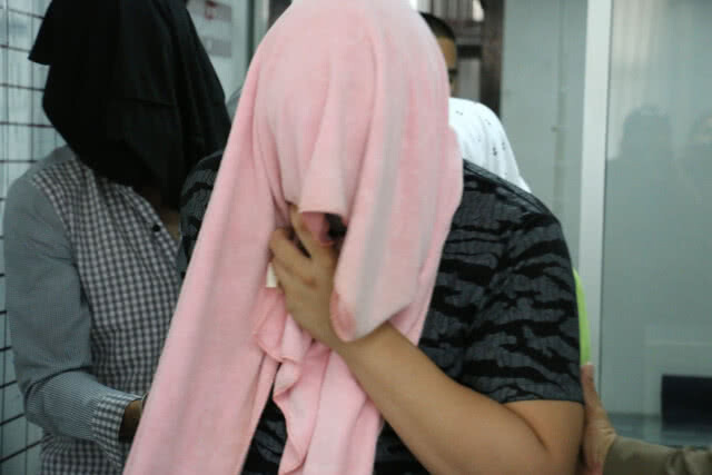 คุมครูกวดวิชา-เมีย-แม่ยายฝากขังศาล