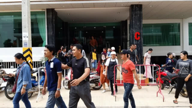 พิษเศรษฐกิจ! โรงแรม จ.สงขลา เลิกจ้าง พนักงานนับร้อยกะทันหัน