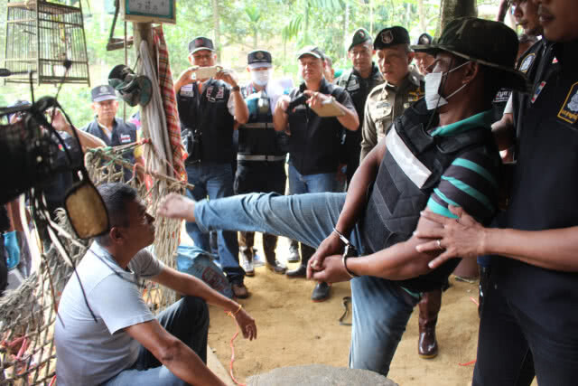 ฆ่าอำพรางโหดยิงลูกซองยาว-ปืนสั้นยิงหัวอีก3นัด