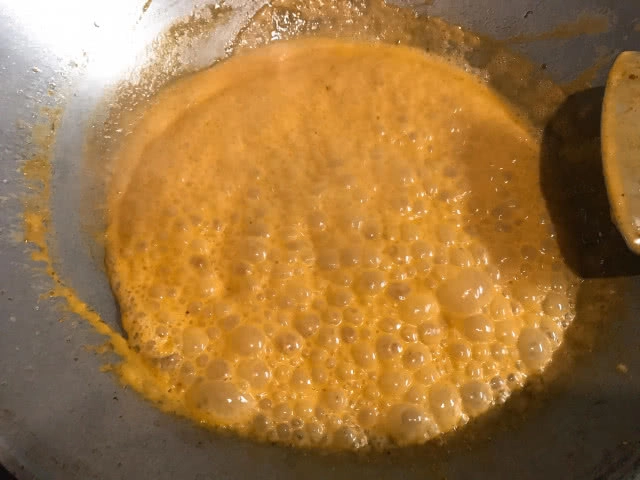 ครัวน้าคม : "แกงคั่วใบชายา ปลาสลิดทอด" ประโยชน์และสรรพคุณที่อยากให้คุณได้รู้จัก