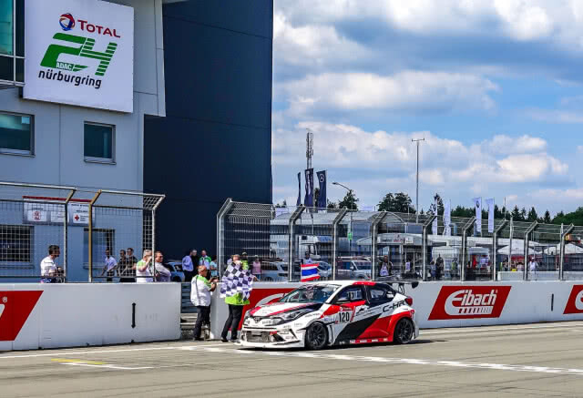 Toyota Gazoo Racing Team Thailand คว้าอันดับ 3 ดวลโหด 24 ชม.
