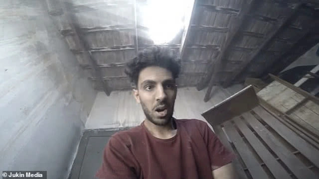 เป็นเรื่อง! กลุ่มฟรีรันนิ่งพลาดขณะทำคลิปผาดโผน จนหลังคาบ้านคนอื่นทะลุ