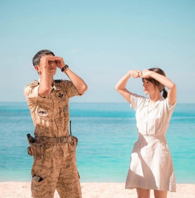 เส้นทางรัก ก่อนปิดตำนานคู่รักแห่งชาติ "ซงซงคัพเพิ้ล"