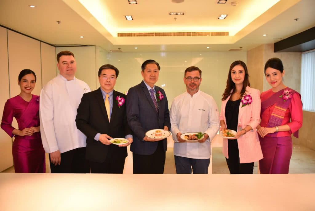 การบินไทยเสิร์ฟอาหารฝรั่งเศสเชฟมิชลินสตาร์ 5 เส้นทางสู่ยุโรป