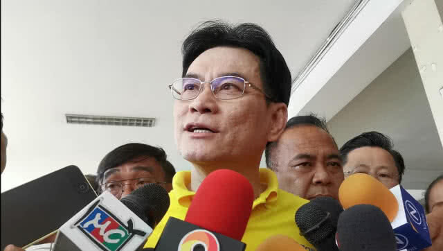 ปชป. ยันรายชื่อรัฐมนตรีโควต้าพรรคไม่เปลี่ยน