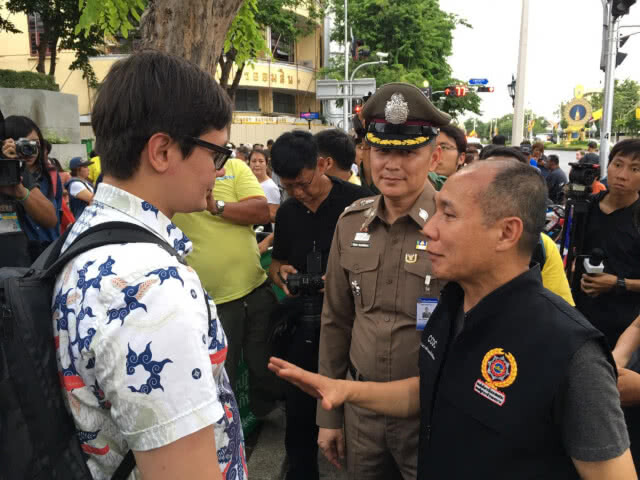 กำลังตร. 2 กองร้อย เข้มงานดนตรีประชาธิปไตย24 มิถุนาวันอะไร?