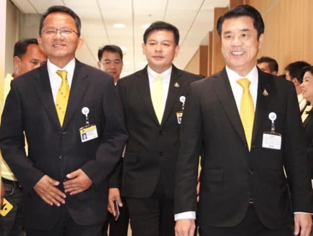 แหวกวิถี "เสี่ยแฮงค์" ห้วงยาม "สามมิตร" เก็บฉาก