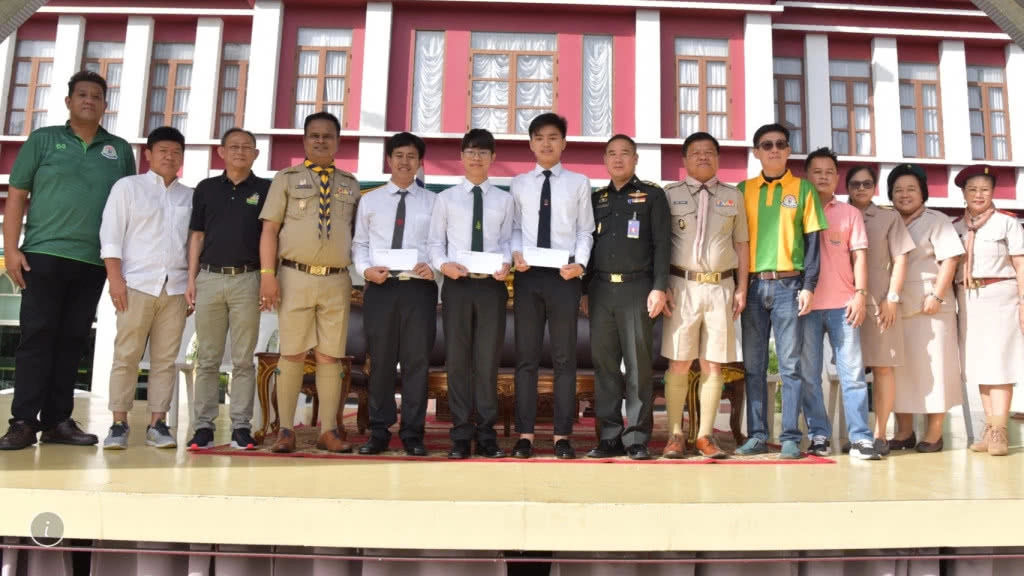 กองทุน "จากเทพฯ สู่ดอยสูง จากพี่สู่น้องเทพฯ" มอบทุนเรียนต่อปริญญาตรี