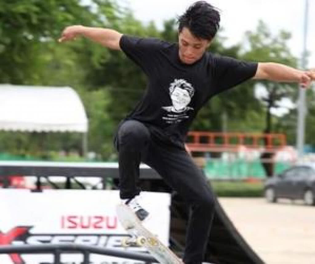 "ฉัตรพล-พีนพัฒน์" ผงาดคว้าแชมป์เอ็กซ์ตรีมสนาม2 ที่เมืองจันท์