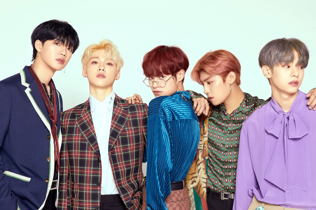 5 หนุ่ม AB6IX ส่งคลิปหยอดหวานอยากเจอแฟนไทย ส่งสัญญาณความพร้อม ดีเดย์จองบัตร 13 ก.ค.นี้!! 5 หนุ่ม AB6IX ส่งคลิปหยอดหวานอยากเจอแฟนไทย ส่งสัญญาณความพร้อม ดีเดย์จองบัตร 13 ก.ค.นี้!!