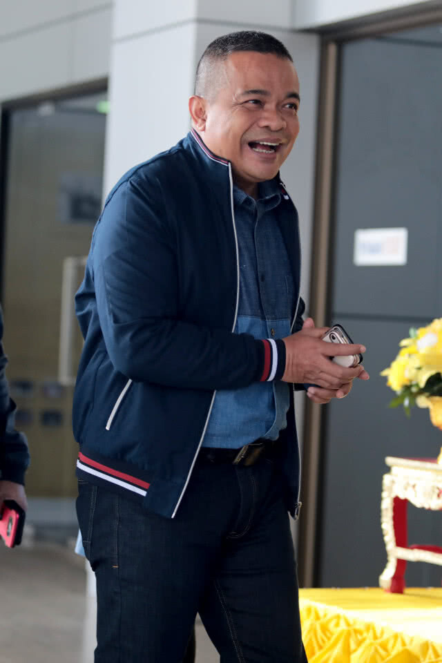 "ณัฐวุฒิ" กลับเพื่อไทย? "จตุพร" ไปดาบหน้า!
