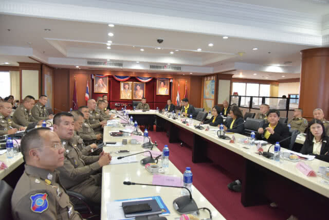ตร.หารือแนวคิดทางม้าลาย 3 มิติ หวังลดอุบัติเหตุ