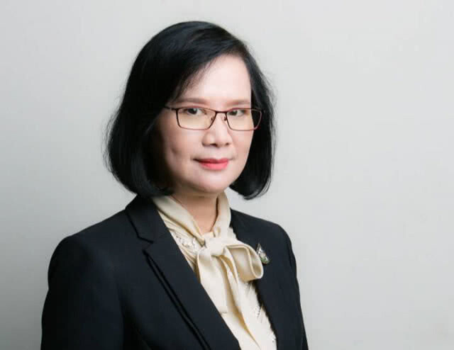 "ลดาวัลลิ์" สอนมวย "ประยุทธ์" สภาฯมีหน้าที่ตั้งและล้มรัฐบาล