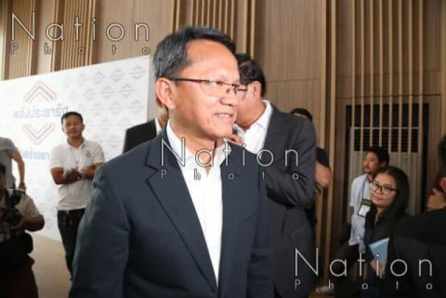 "สุริยะ-สมศักดิ์" ยิ้ม หลังได้รับโปรดเกล้าฯครม.ใหม่