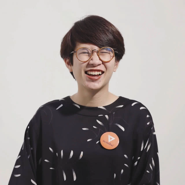 ผู้ร่วมก่อตั้งอนาคตใหม่ ชี้ ทีมบริหาร "ส้มหวาน" ทำสังคมจดจำฐานะพรรคบันเทิง สีสันโป๊ะชึ่ง