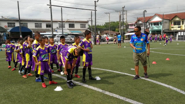 สู่ปีที่ 2 " หมู ซี.เอ็ม.ฟุตบอล อคาเดมี"