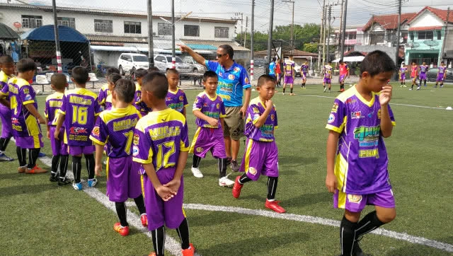 สู่ปีที่ 2 " หมู ซี.เอ็ม.ฟุตบอล อคาเดมี"