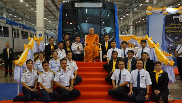 รถไฟฟ้าสายสีน้ำเงิน ช่วงหัวลำโพง – บางแค เปิดบริการ ก.ย.62