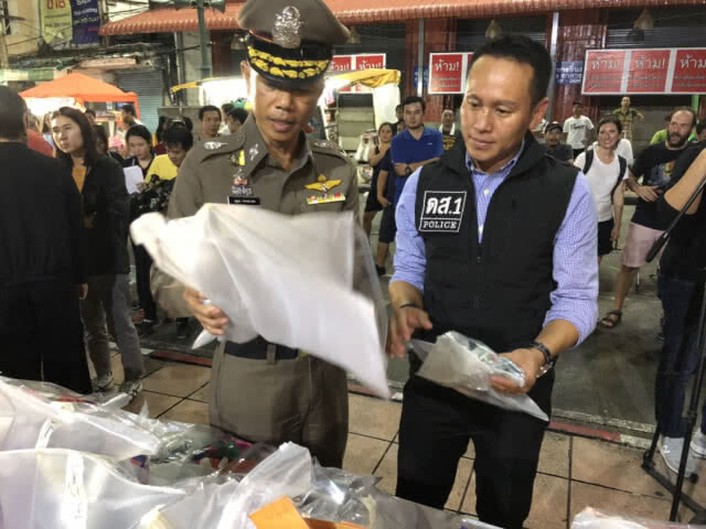 จับพ่อค้าลอบขาย "แก๊สหัวเราะ" ย่านถนนข้าวสาร