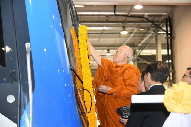 รถไฟฟ้าสายสีน้ำเงิน ช่วงหัวลำโพง – บางแค เปิดบริการ ก.ย.62