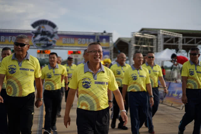 ทอ.จัดแข่งขันวิ่งเฉลิมพระเกียรติกษัตริย์นักบิน