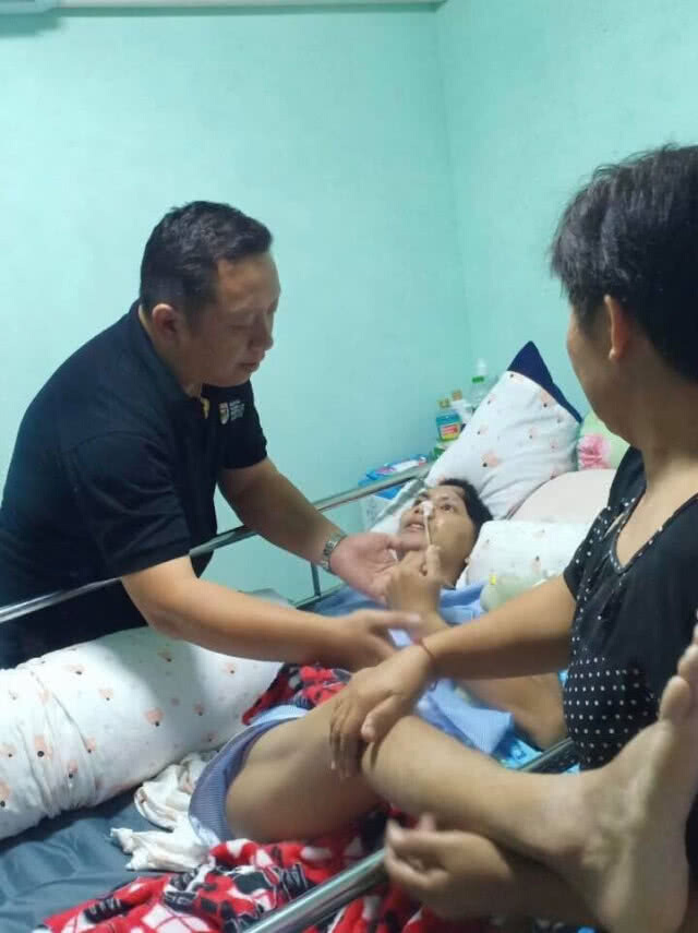 จิตอาสาสายบุญ เผยถึงความรักของคำว่า "เพื่อน" ไม่ทิ้งกัน
