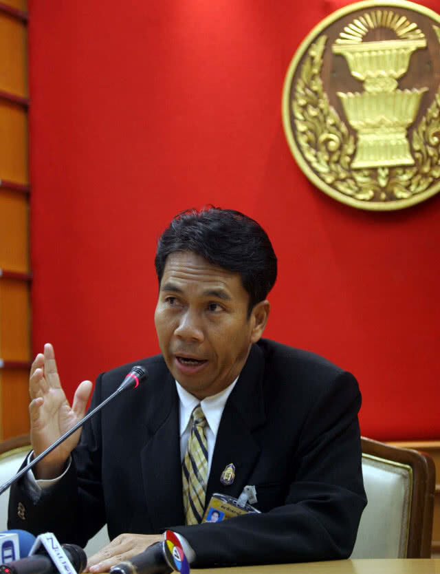 "สุทิน" บอก "ประยุทธ์" อยู่ร่วมประชุมสภาให้นานที่สุด หลัง ขอฝ่ายค้านอย่าฉวยโอกาสอภิปรายไม่ไว้วางใจ