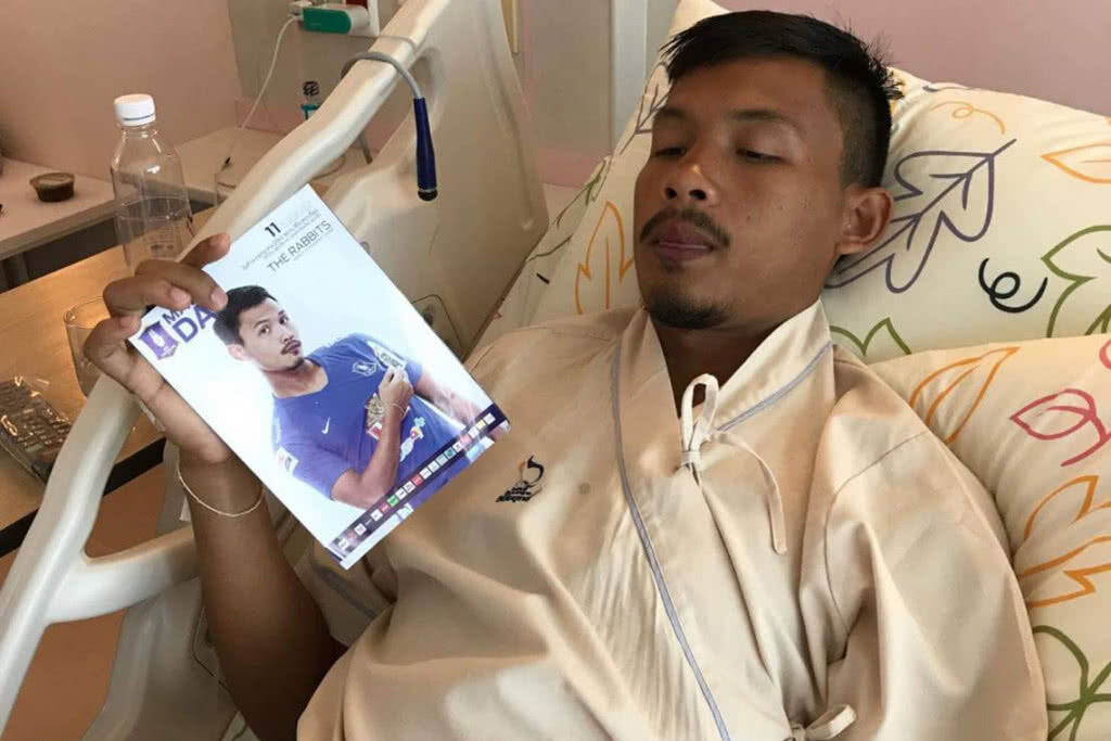 "สหรัฐ" อาการดีขึ้น! ส่วน "ทัศนพงศ์" เย็บ 5 เข็ม!