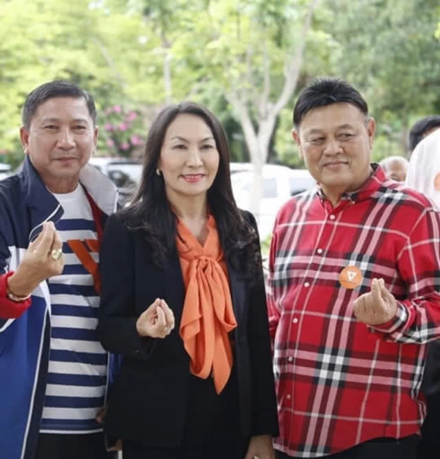 "สิงห์โตทอง" ชักธงอนาคตใหม่ ล้ม "บ้านใหญ่แสนสุข"