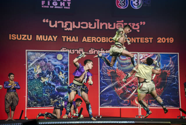 โรงเรียนจาก"ราชบุรี"คว้ารางวัล"นาฏมวยไทยอีซูซุ"