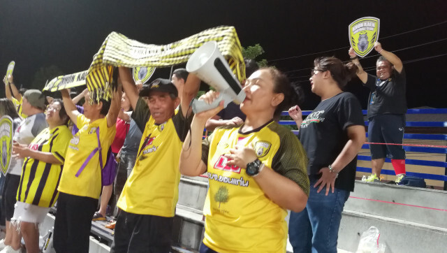 ( คลิปข่าว ) "รัก -ศรัทธา" ที่ไม่เคยเปลี่ยน ..."ขอนแก่น เอฟซี"