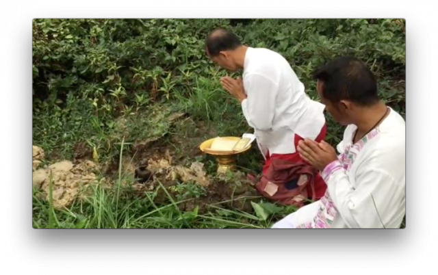 แล้งจัดชาวร่องห้าพร้อมใจกันทำพิธีสืบชะตาลำน้ำ