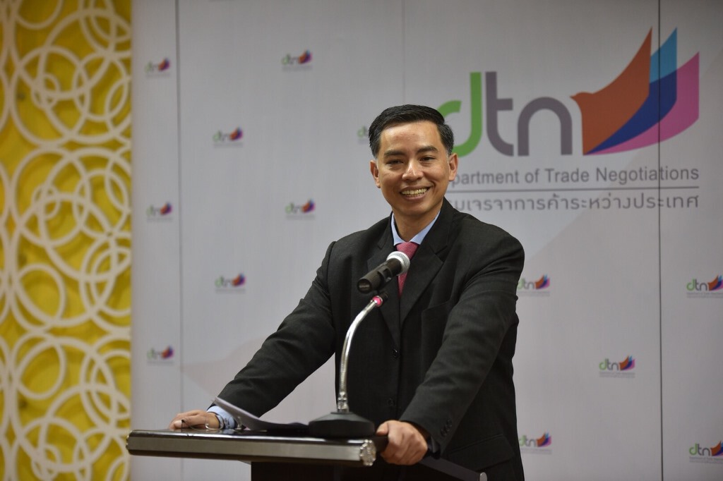 พาณิชย์ลงพื้นที่จ.ตรัง ลุยช่วยกลุ่มยางพาราส่งออก