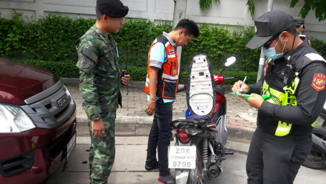 ขนส่งฯ คุมเข้มรถสาธารณะ