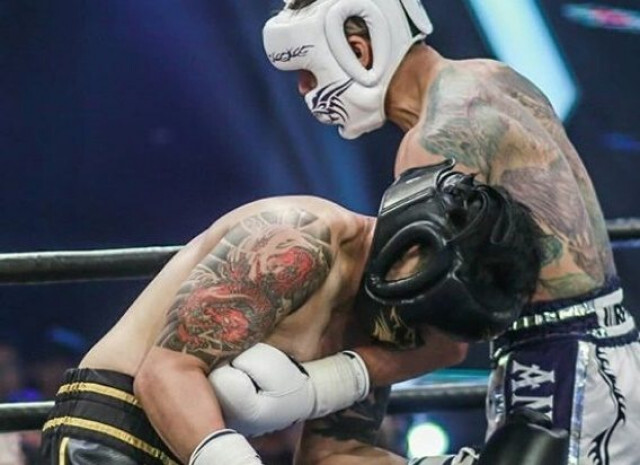 หมอเผยแล้ว!! "ดิว เดอะสตาร์" เป็นไตวายเฉียบพลัน หลังโดนน็อคคาสังเวียน 10 fight 10