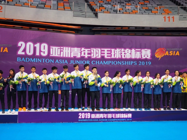 ขนไก่ไทยซิวแชมป์เยาวชนชิงแชมป์เอเชียครั้งแรกในประวัติศาสตร์