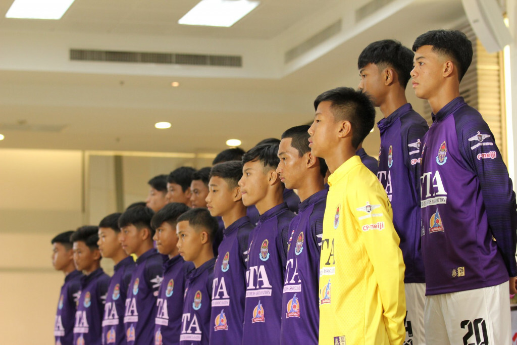ประธานทรูแบงค็อกฯ เชียร์เด็กไทยคว้าแชมป์เยาวชนโลก