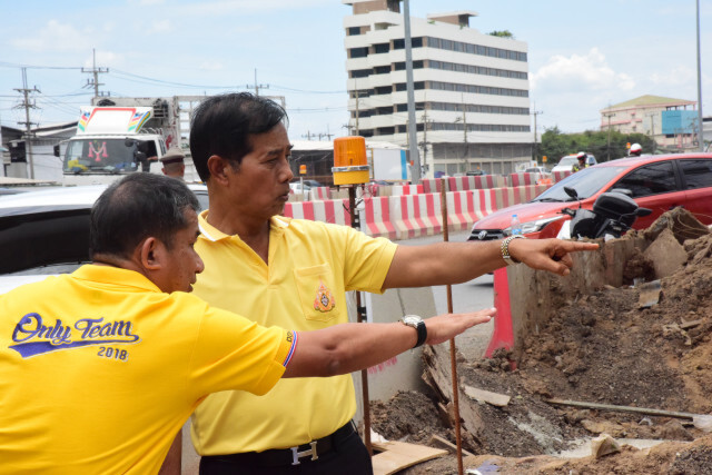 คมนาคมลงพื้นที่ติดตามความคืบหน้าปรับปรุงถนนพระราม 2