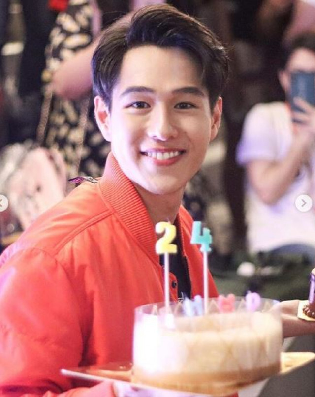 เค้กน่ารัก "24 ปี" ทอย ปฐมพงศ์