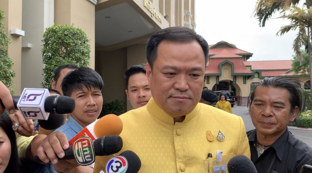 "อนุทิน" รับ "ประภัตร" พาต่างชาติคุยปลูกกัญชาในไทย แต่ไม่มีร่วมทุน