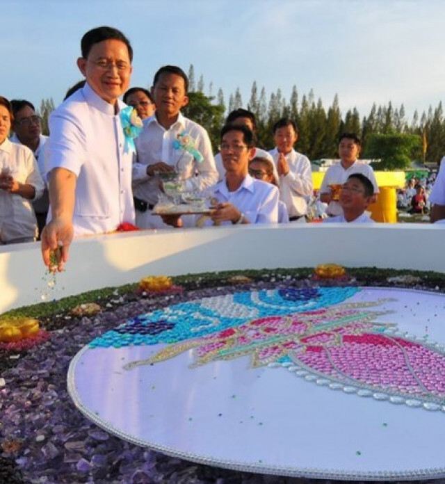 "สมศักดิ์-เยาวภา" กับ ธรรมกายฝั่งโขง