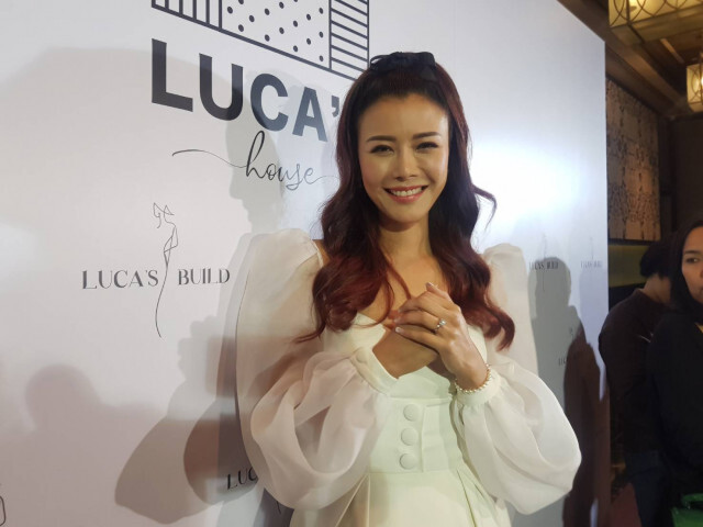 "เก๋" เผยโมเมนต์  "ไฮโซพร้อม" เซอร์ไพรส์ขอแต่งงานที่อิตาลี
