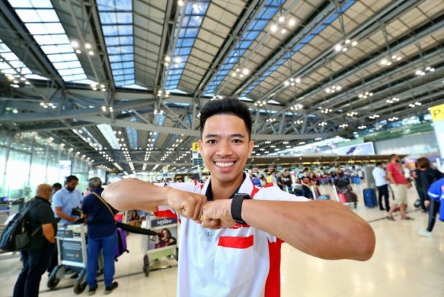 'สมเกียรติ' บินลัดฟ้าสู่แดนกระทิงดุเตรียมสู้ศึกโมโตทู